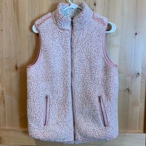 THREAD Supply pink sherpa vest with pockets zip up size small